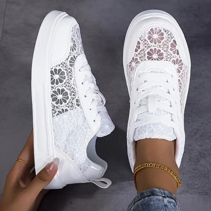 Hollis | Floral Lace Sneakers