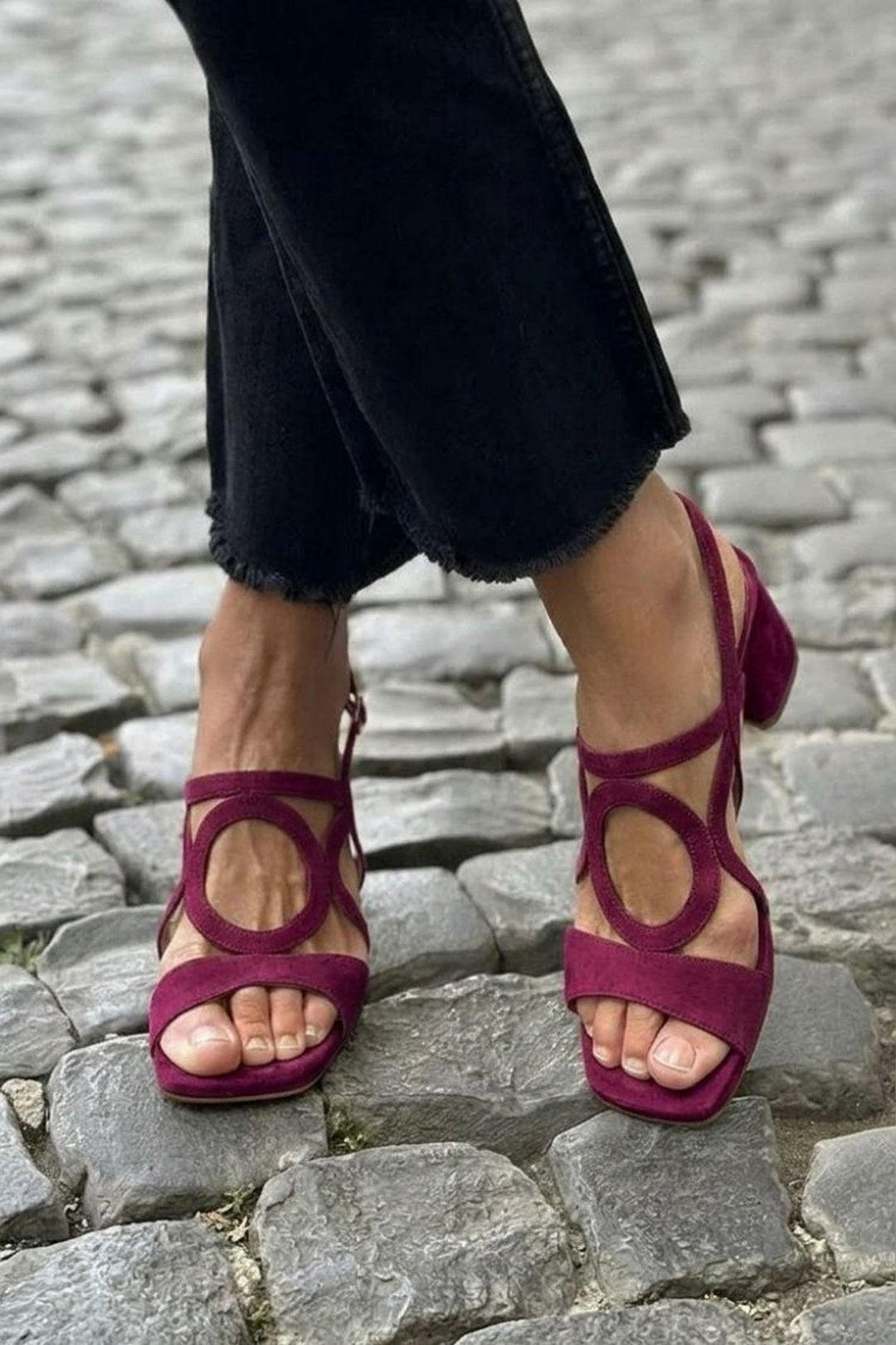 Estela | Square Toe Cut-Out Sandals