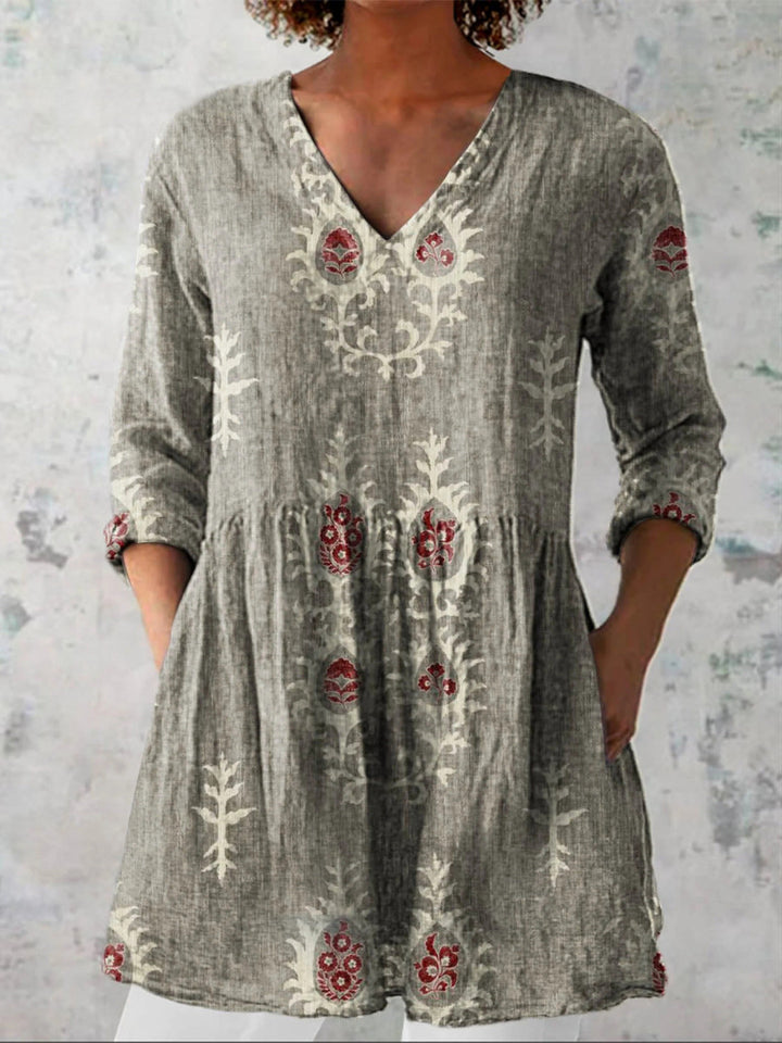 Celia | Long Blouse with V-Neck