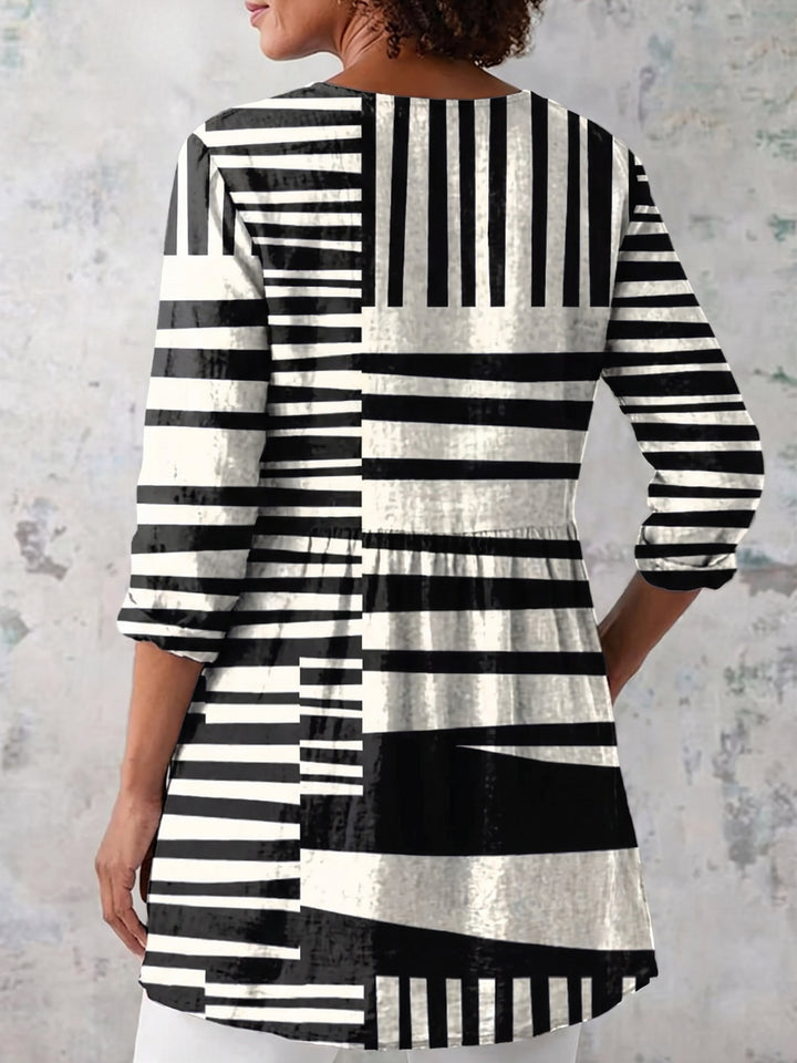 Georgina | Long Blouse with V-Neck
